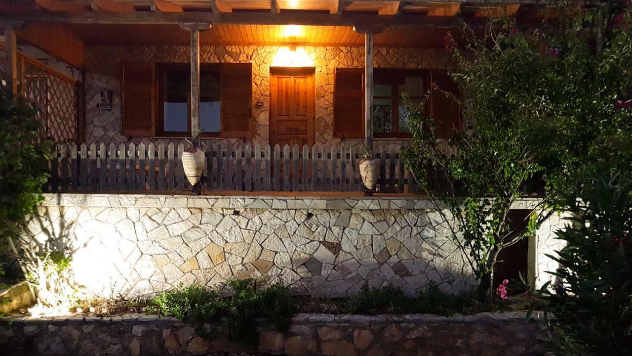 Shipwreck Villa Agios Nikolaos  Buitenkant foto